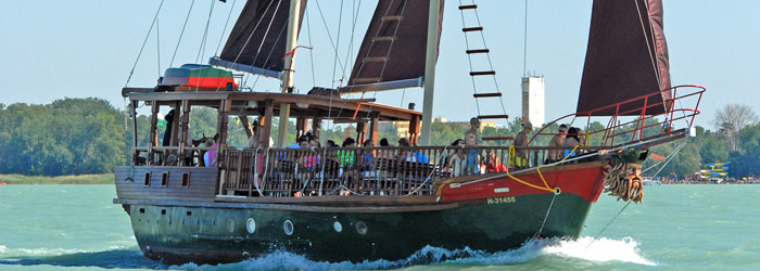 Greenwood Siófok vendégház Talizmán kalózhajó